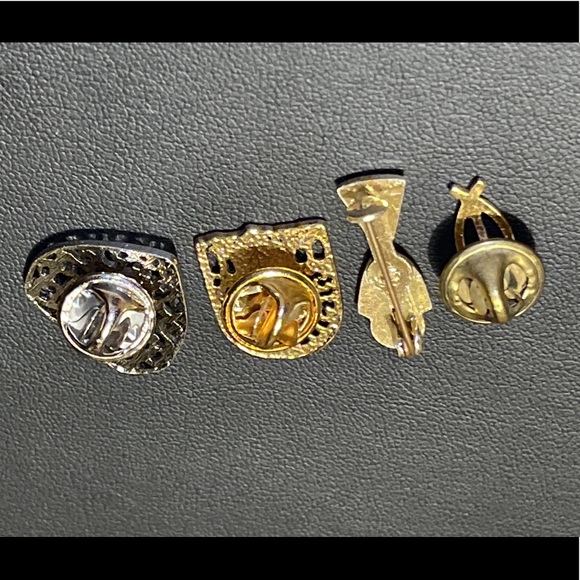 LOT of Lovely Religious Pieces - CRUCIFIX Pendants More - ITALY - Vintage - Picture 13 of 16